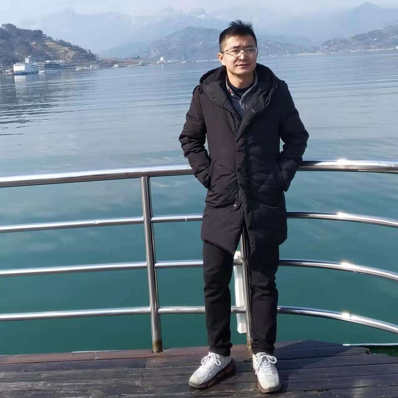 雷sir奔跑中的照片