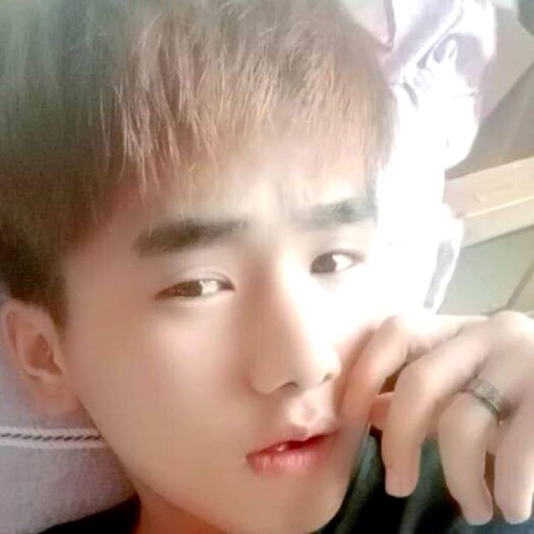别想她༄的照片