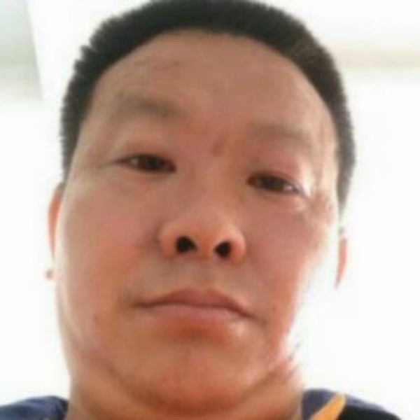 任开学的照片