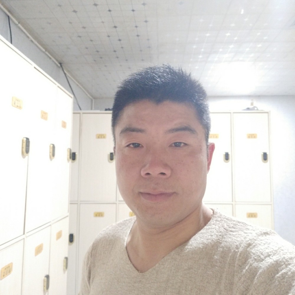 峰来叶落的照片