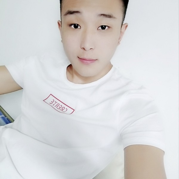 劉皓的照片