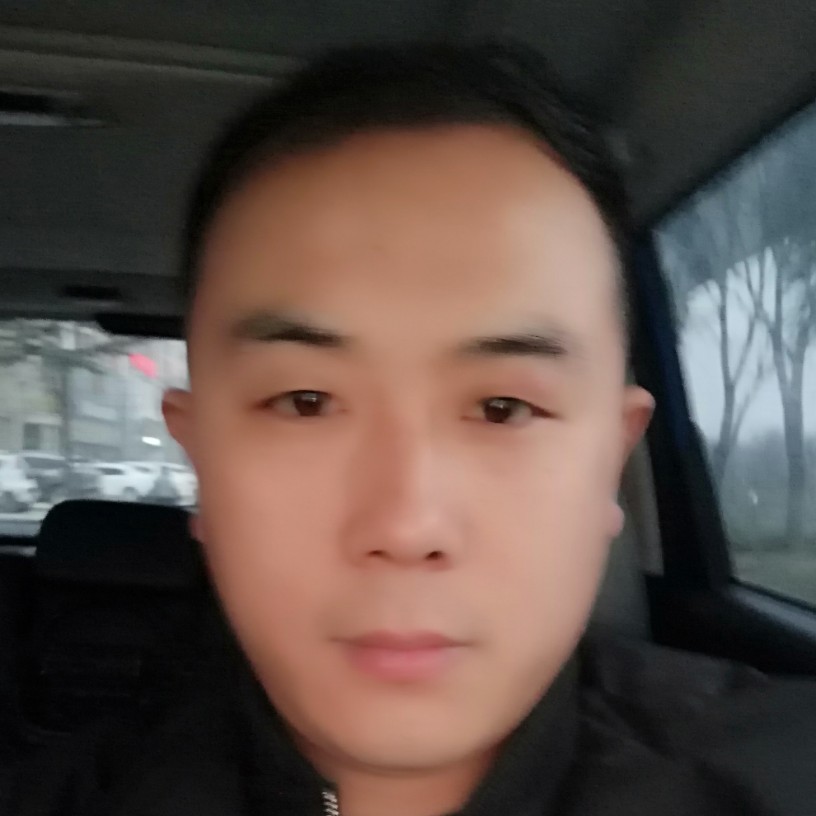 天真红牛牛的照片