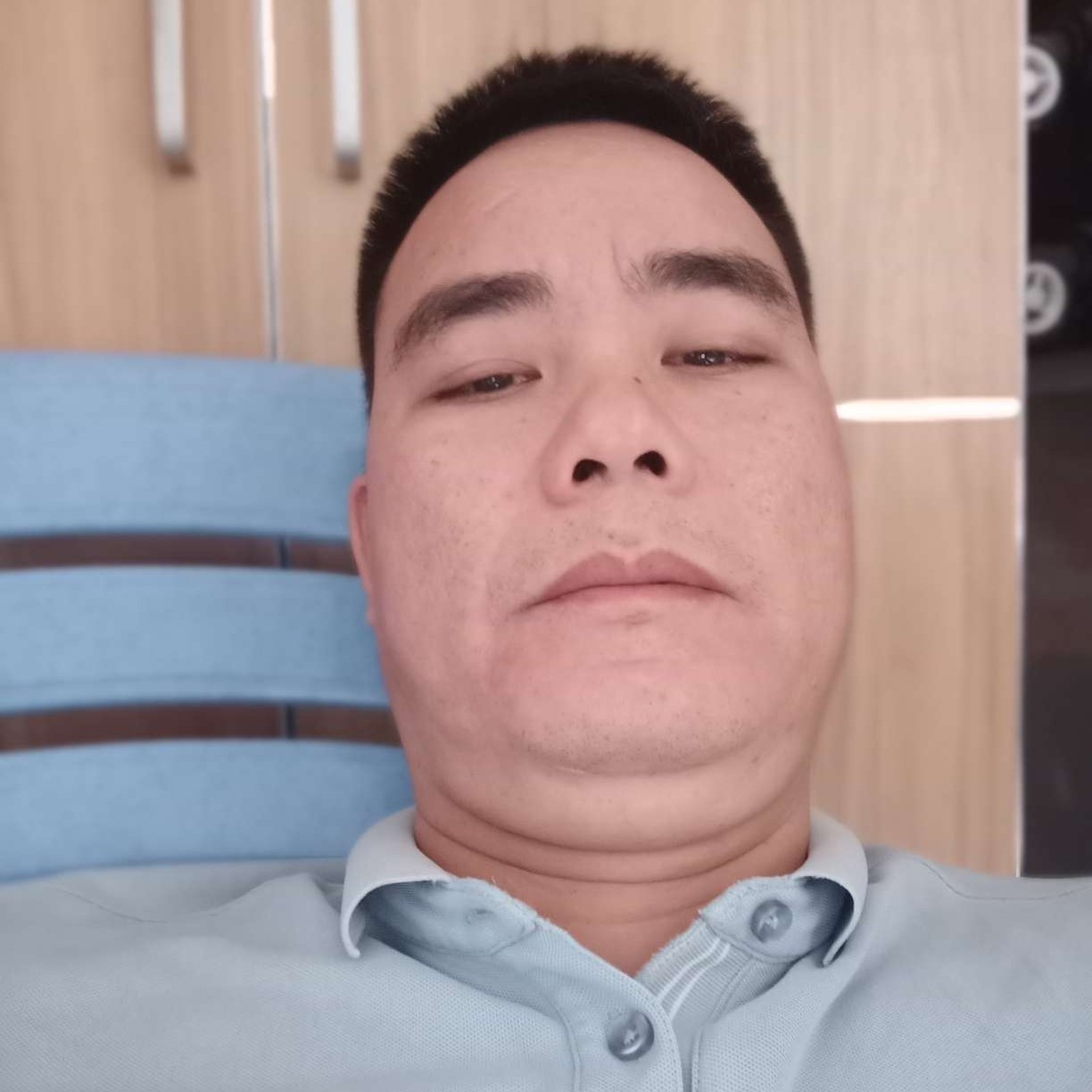 该玩就玩的照片