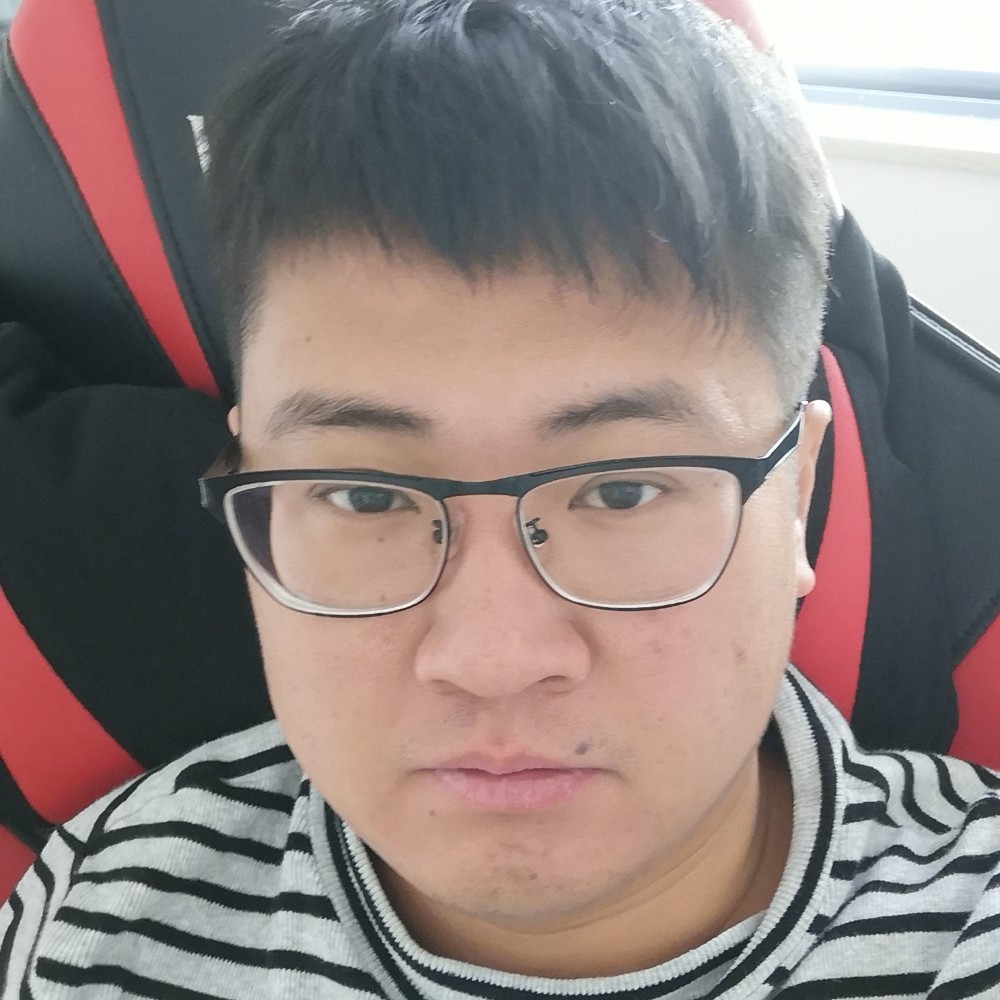 陈小满的照片