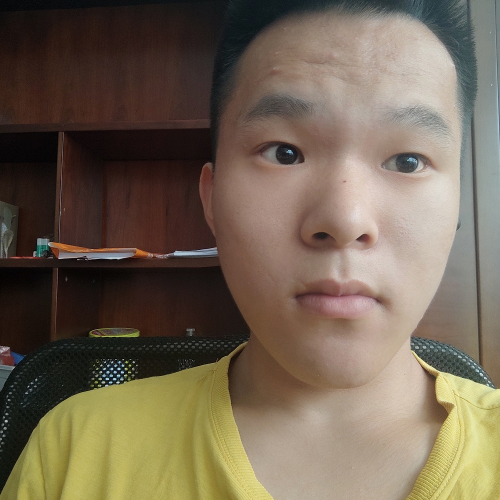 西装甜蜜的照片