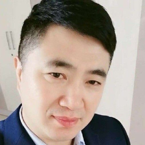 孤单的鱼儿的照片
