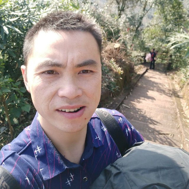 雨相许苹果的照片