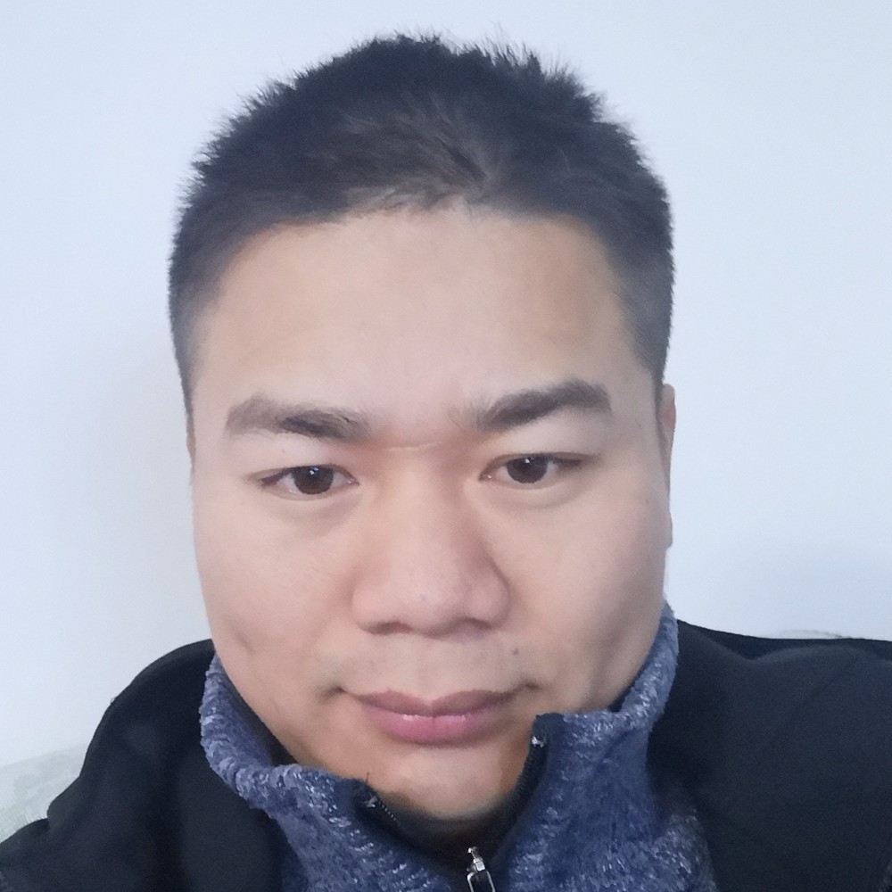 儒雅灰狼的照片
