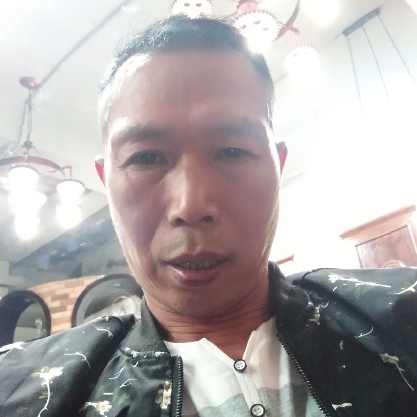 夏天英勇的照片