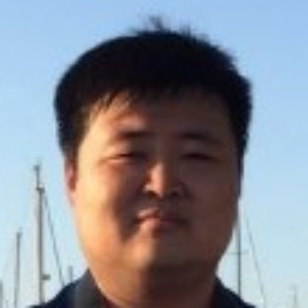 高大相许旧颜的照片