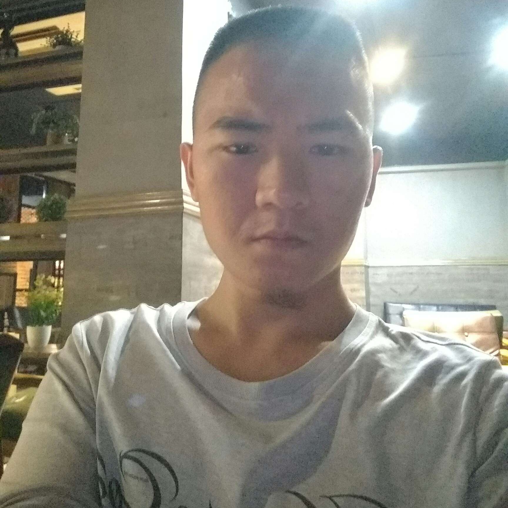 谨慎改变矜柔的照片