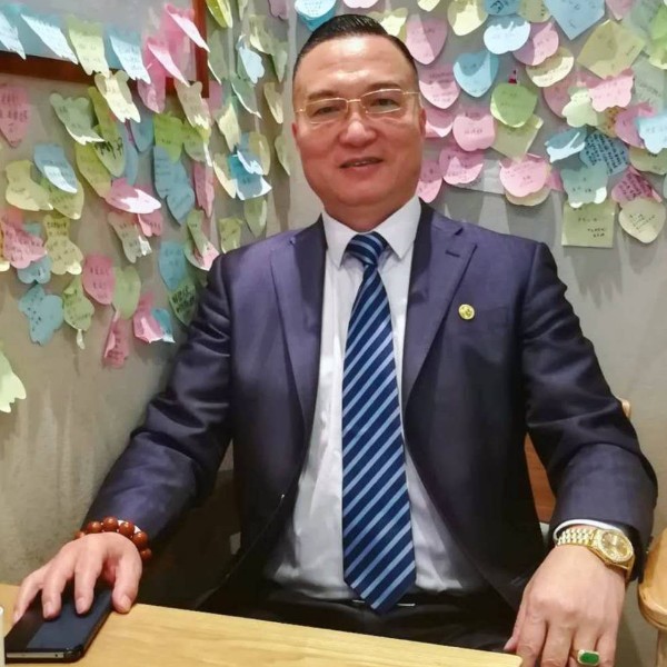 过客稳重的照片