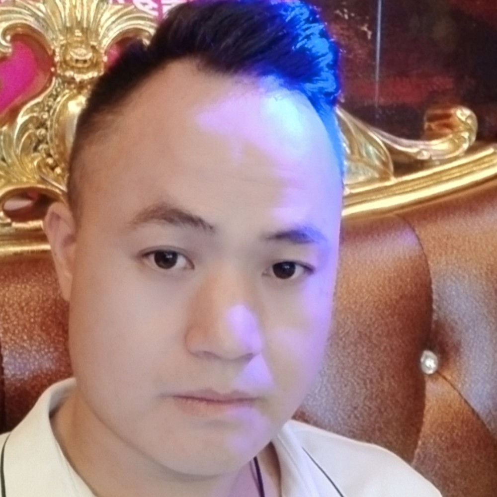 廖春辉的照片