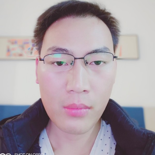香氛爱恋欢呼的照片