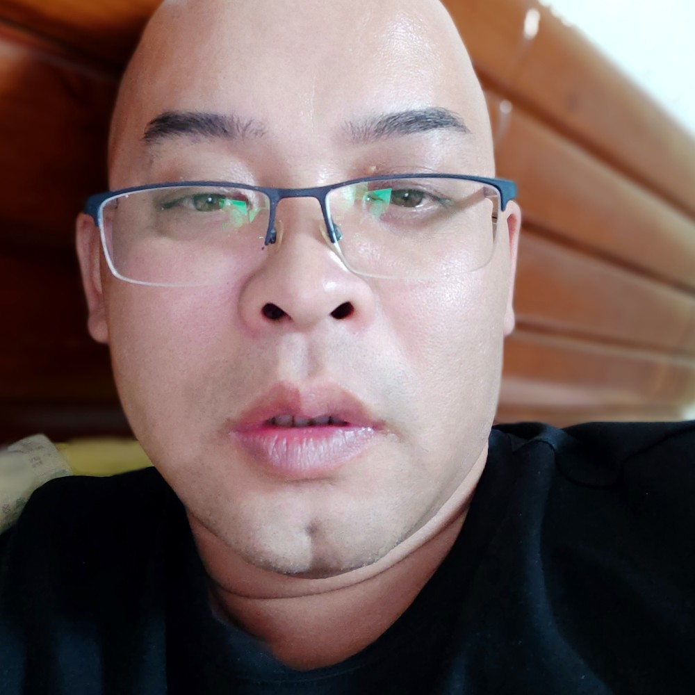 单薄漫步豌豆的照片
