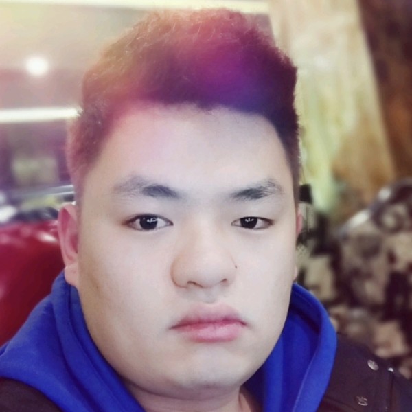 害羞漫步飞机的照片