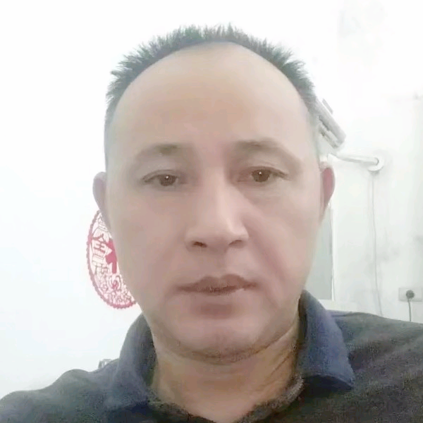 陈陈阿荣的照片