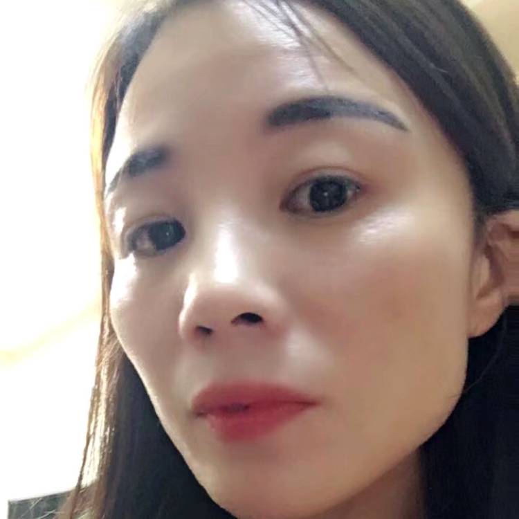 云涵的照片