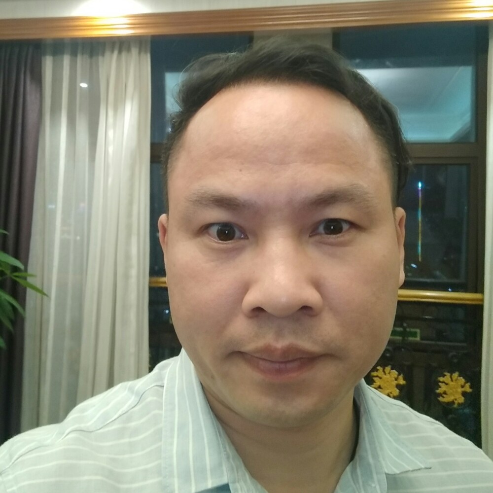 一起翱翔的照片