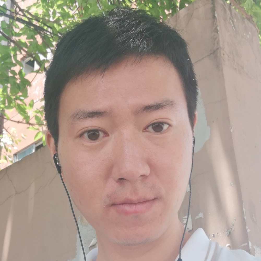 含糊拿小虾米的照片