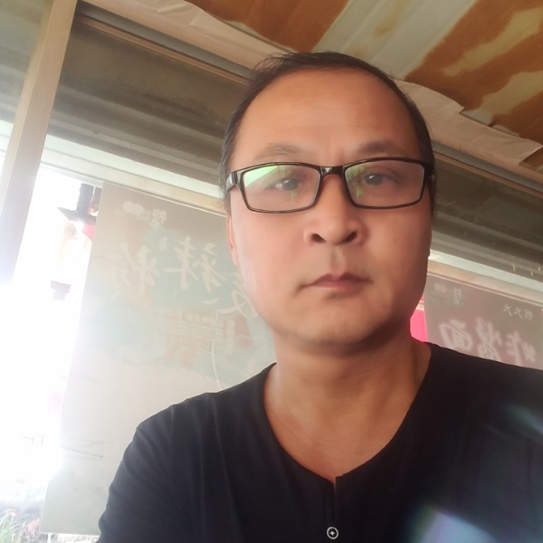书本陶醉的照片