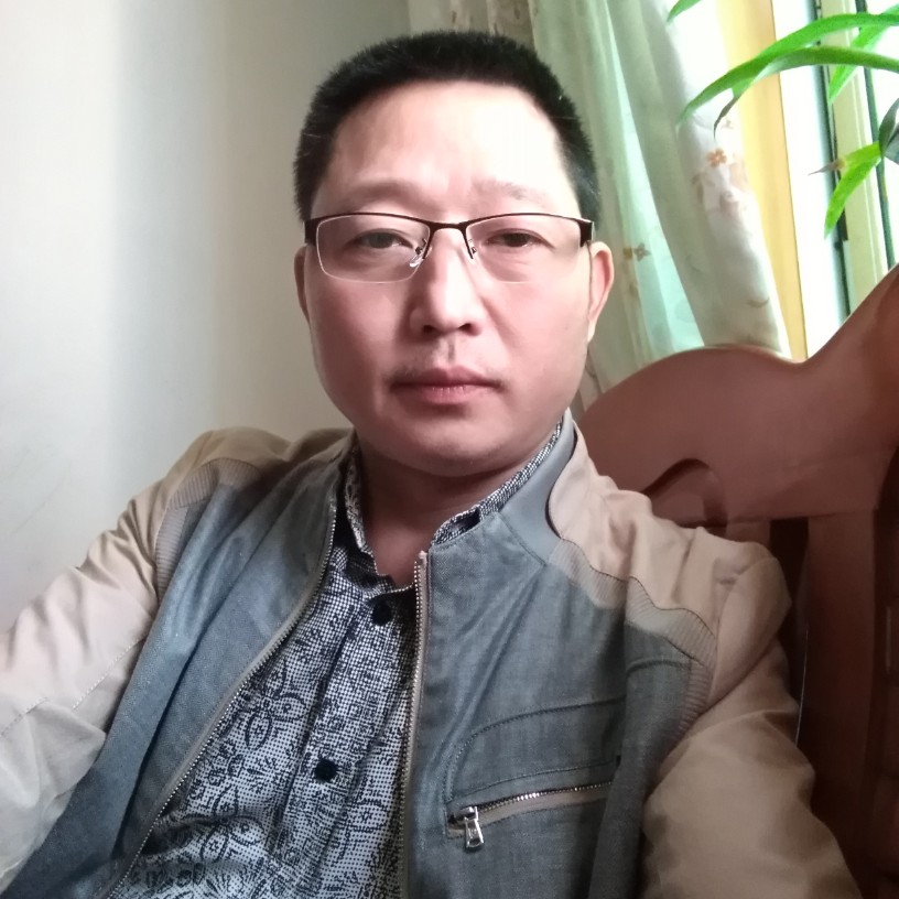 血色琴心的照片