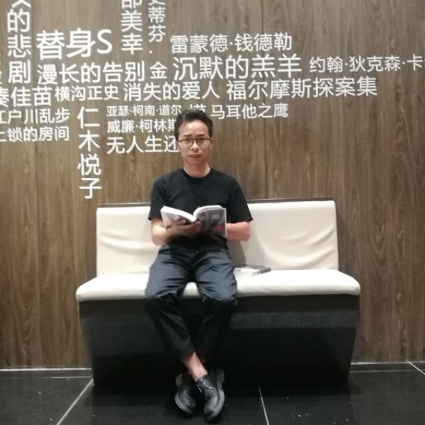 小彬一米八的照片