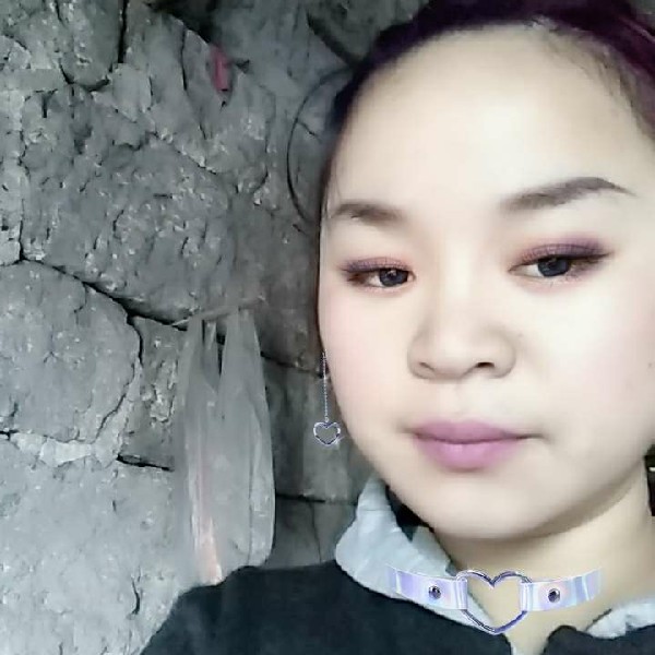 故意春天的照片