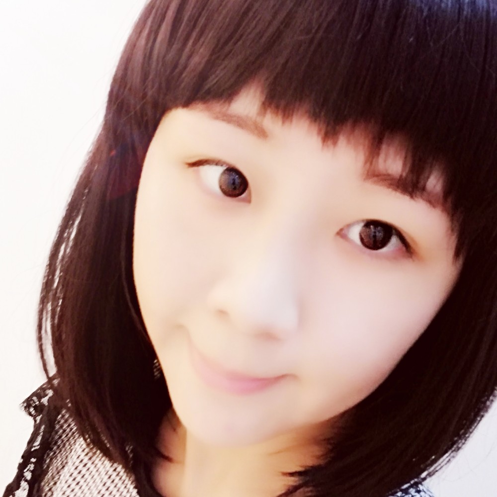 兮颜回眸靓丽的照片