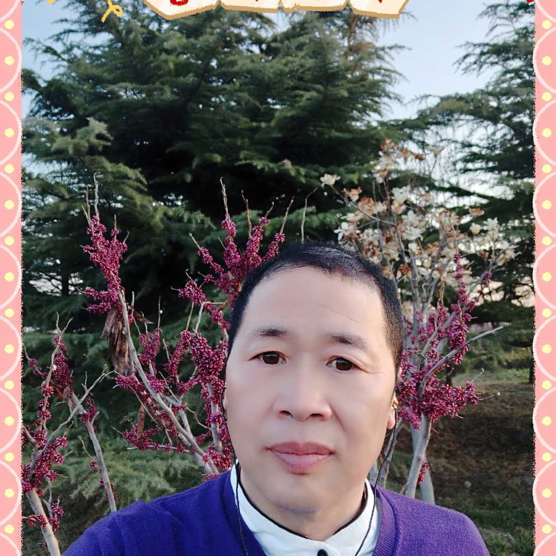 落霞给年轻的照片