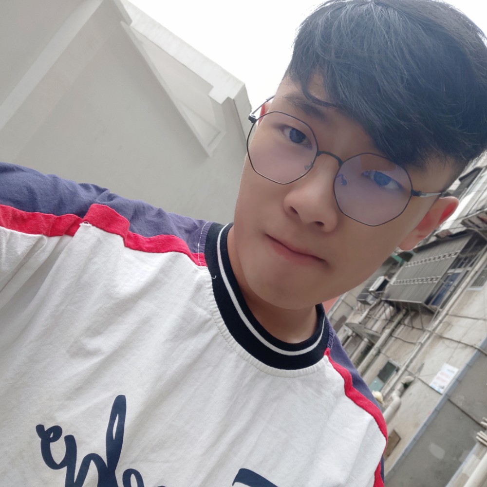 体贴与灰狼的照片
