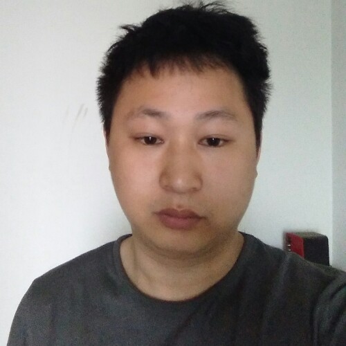 邹兴的照片