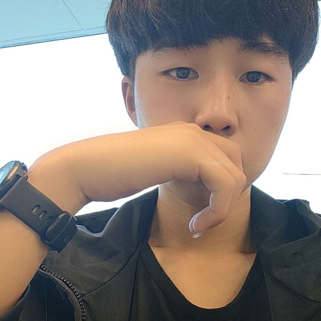 爻个个的照片