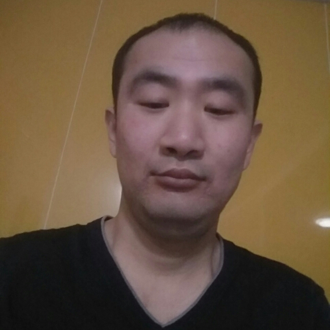 邱睿的照片