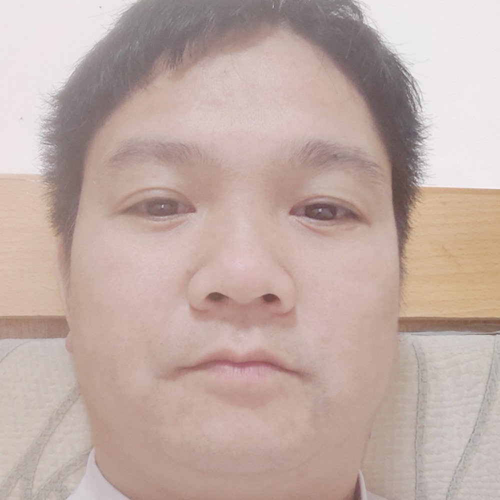 欣慰的云朵的照片
