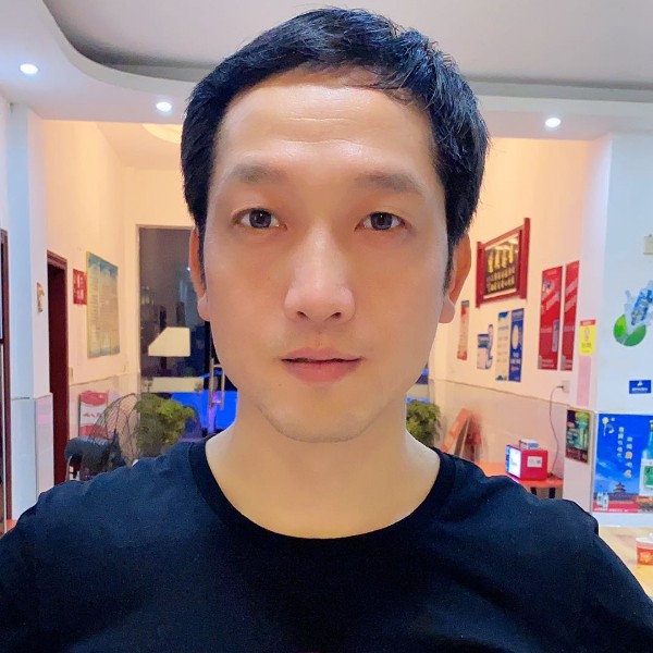 安静有朋友的照片
