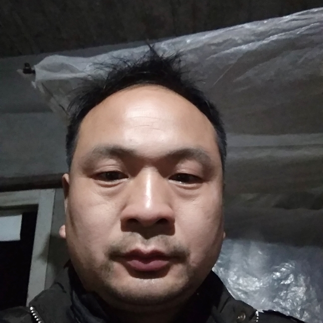 罗再刚的照片