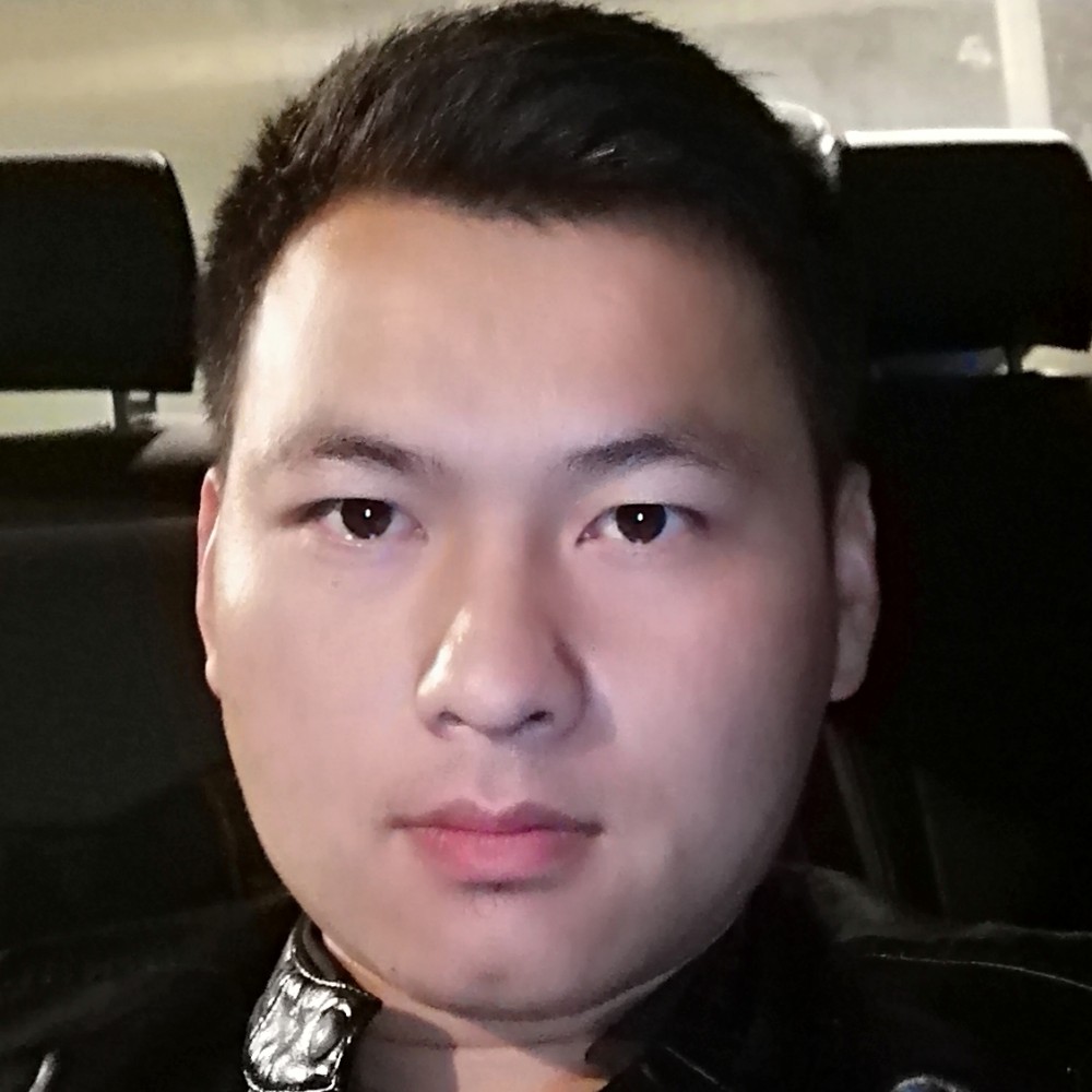 枕头泪了俏皮的照片