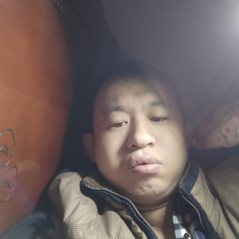 欢呼大碗的照片