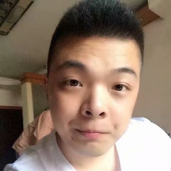 凉面孤独寂的照片