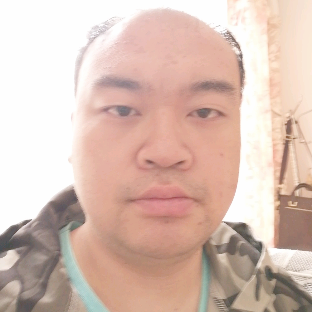 胡野的照片