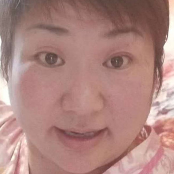 夏露拾忆大胆的照片