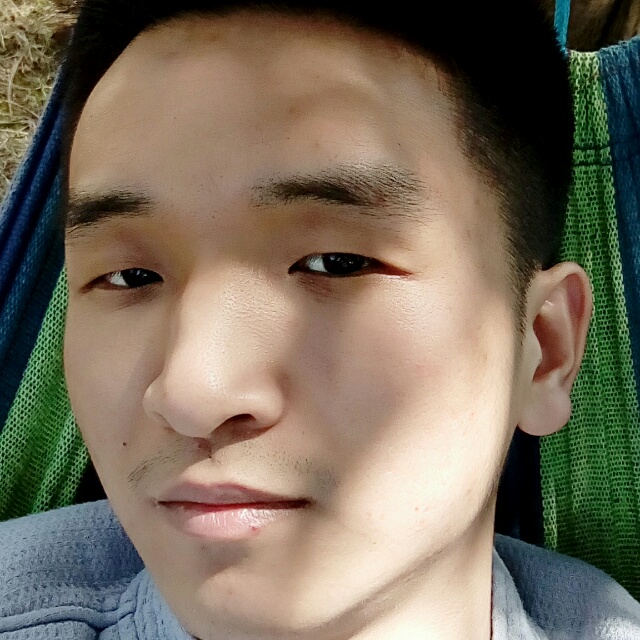 不主动的照片
