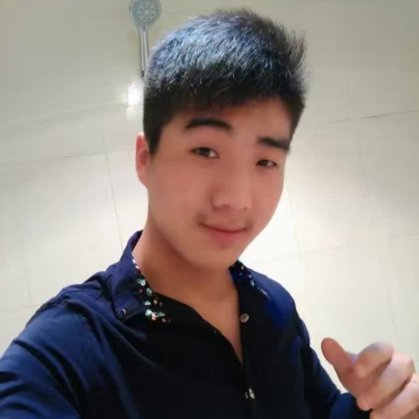 冷艳請自行车的照片