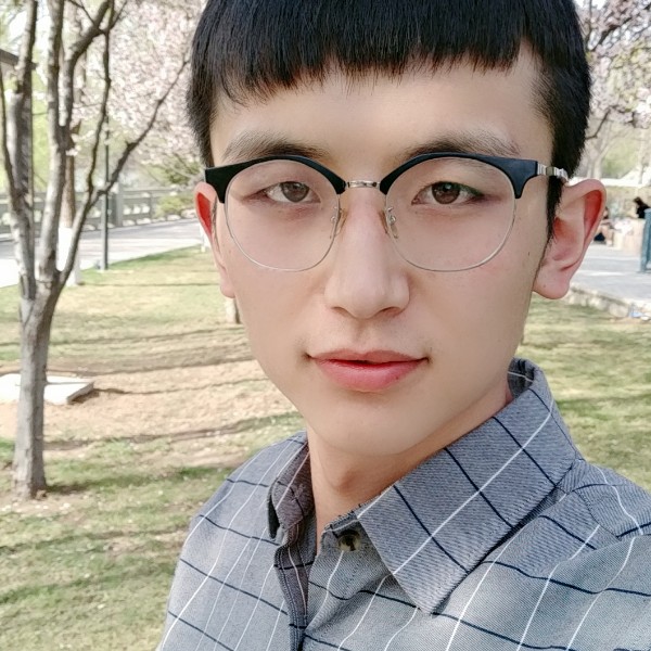 绝影开心的照片