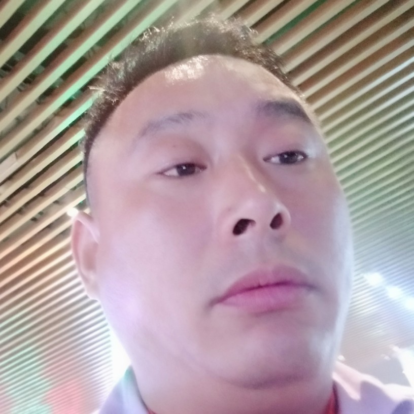 欣慰身影的照片