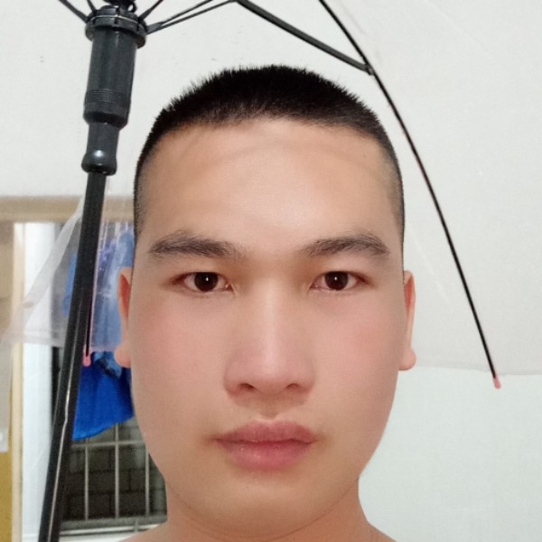 黄韦富的照片