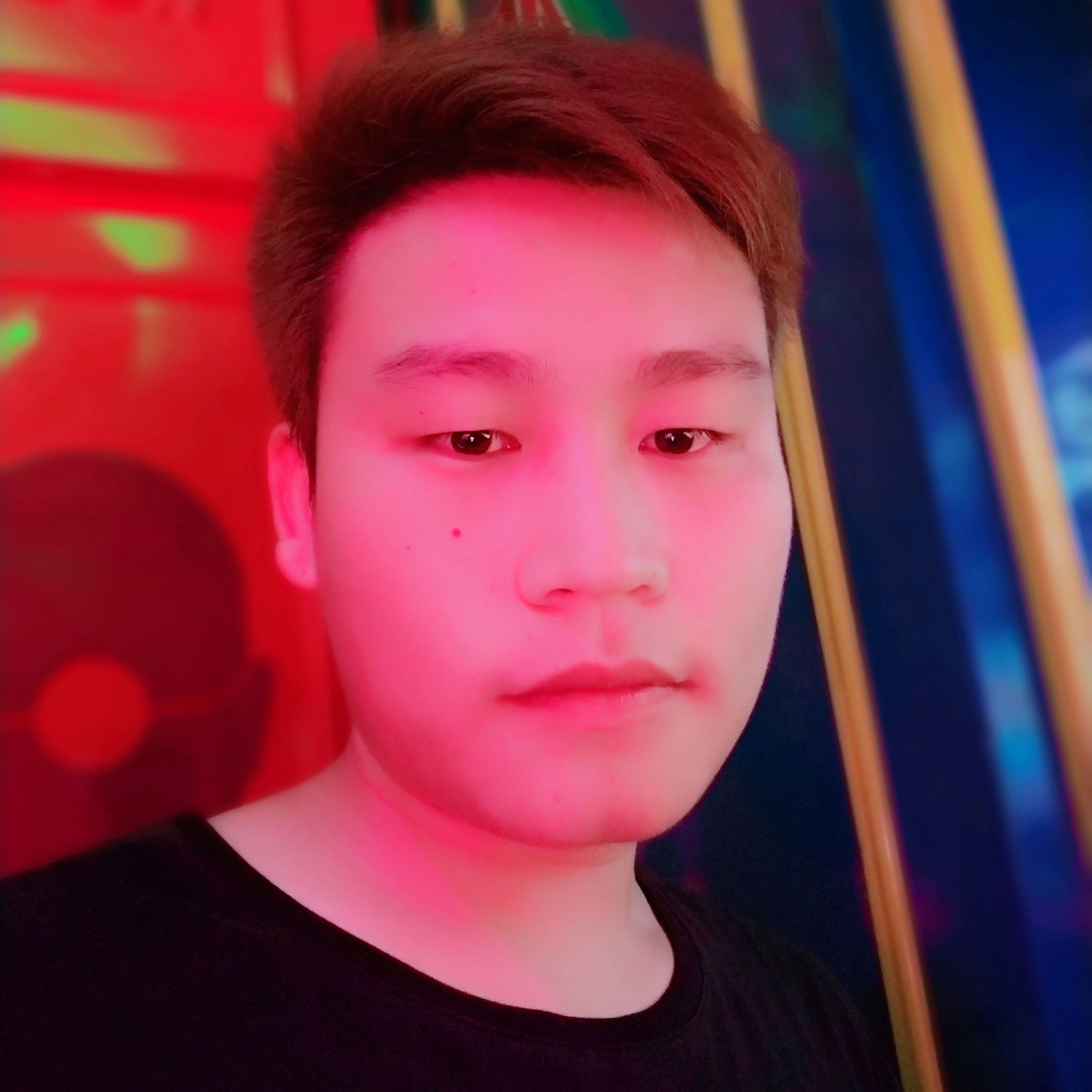 ~~黑~~的照片