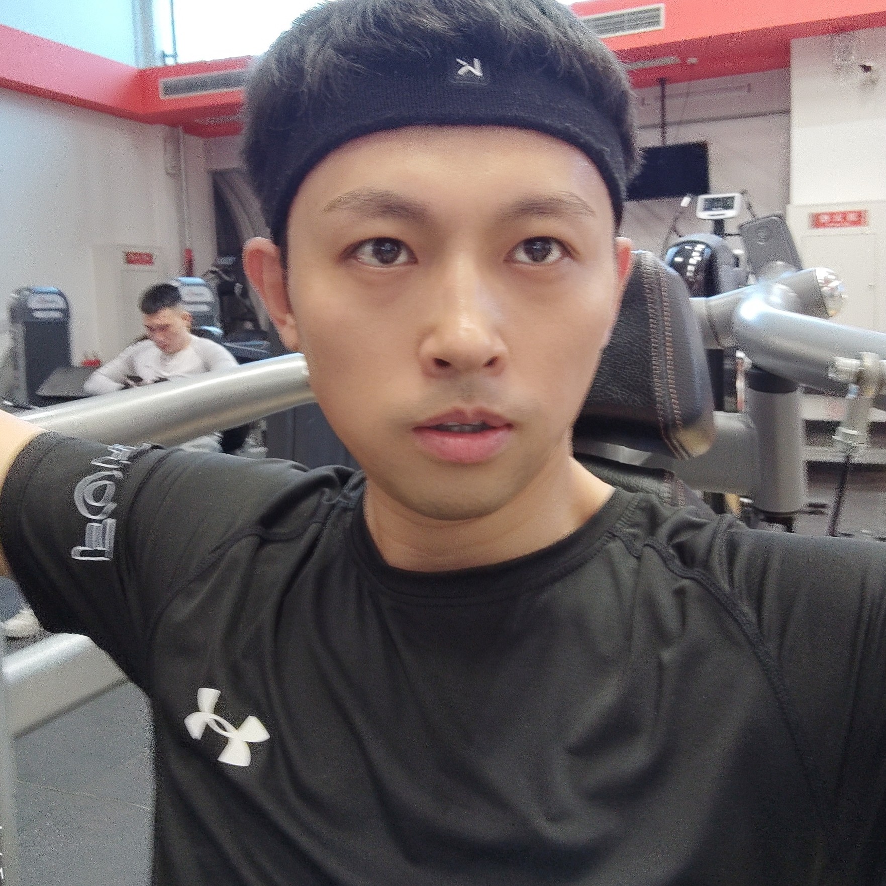 称心請裙子的照片