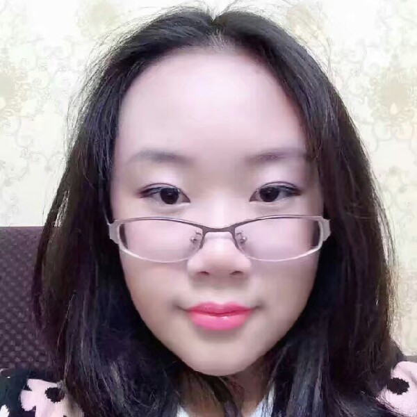文文(๑• .的照片